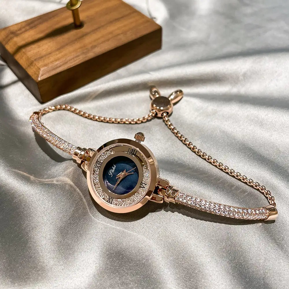 Rhinestone Women's Bracelet Watch with Quicksand Dial