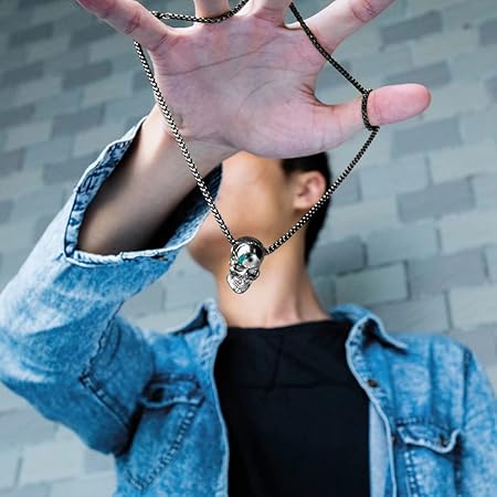 Skull Metal Chain Link Men's Pendant