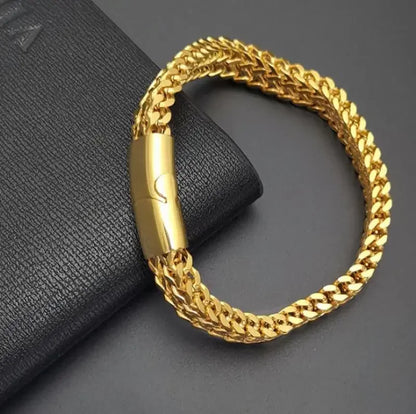 Stainless Steel Cuban Bracelet Classic Casual Jewelry for Men Fashion Charm Gift for Boyfriend