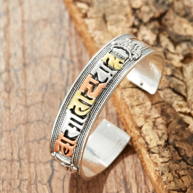 Retro Classic Creative Sword Shaped Bracelets