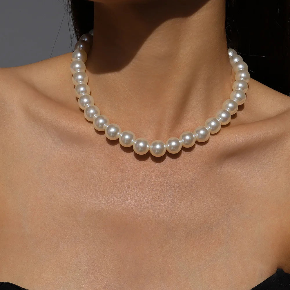 Elegant White Imitation Pearl Choker Necklace For Women