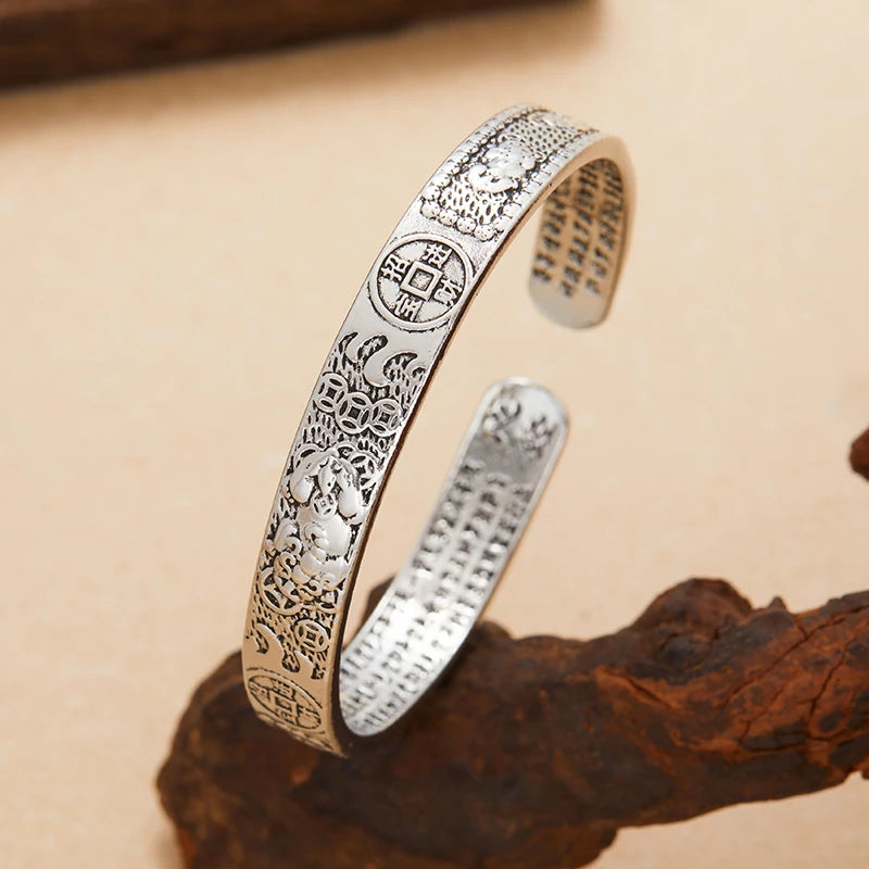 Retro Classic Creative Sword Shaped Bracelets