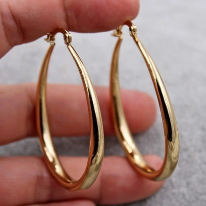 Simple And Stylish Oval Golden And Silvery Large Circle Earrings Are Suitable For Women To Wear At Banquets Or Festive Gifts Fo