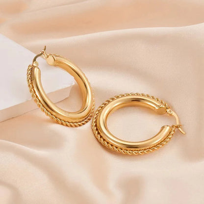 High end, light luxury, niche, double-layer design, retro style twisted wire combination earrings
