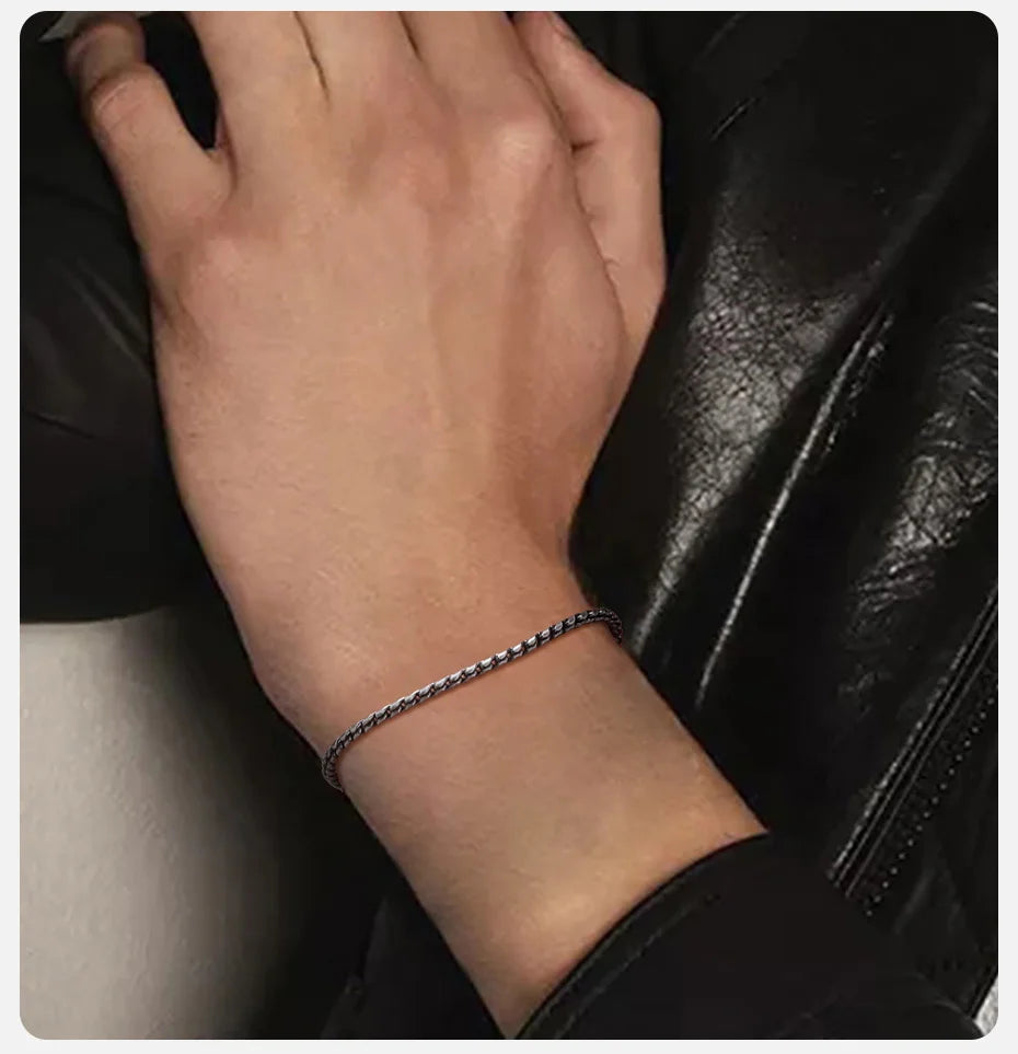 Vnox Slim 2.5mm Snake Links Bracelets for Men Teens Boys,Adjustable Stainless Steel Twisted Chain Bracelets,Simple Metal Jewelry