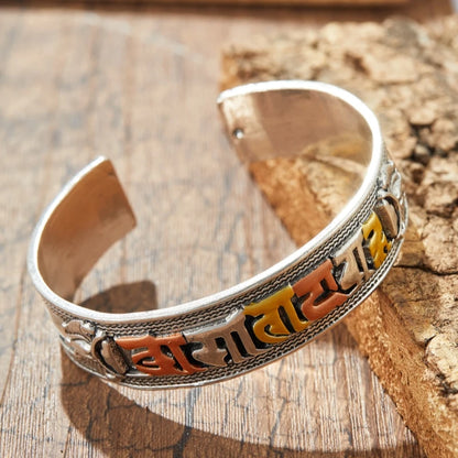 Retro Classic Creative Sword Shaped Bracelets