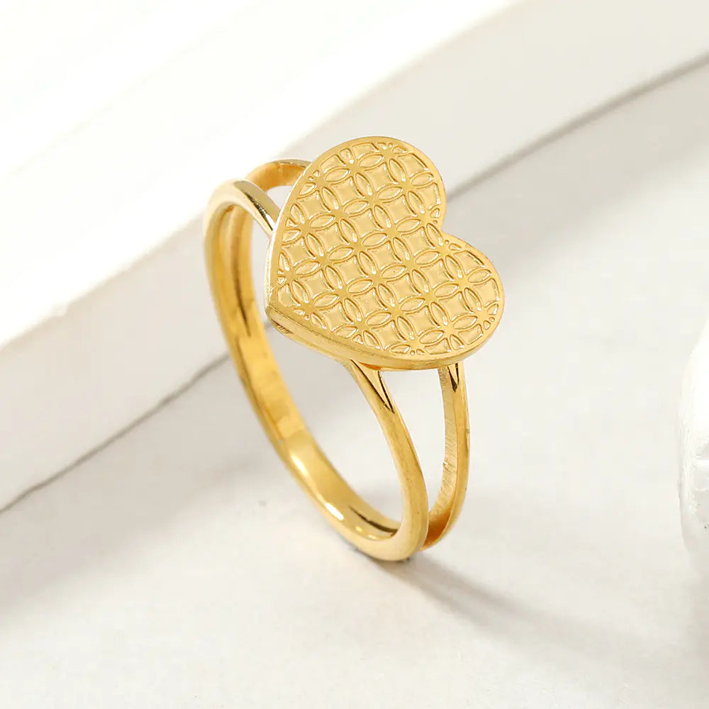 Fashionable Heart Petal Ring for Women